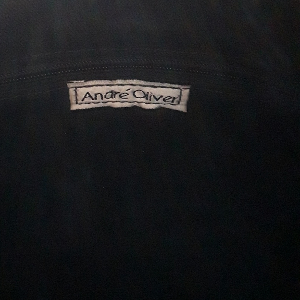 Handbag - Picture 4 of 5